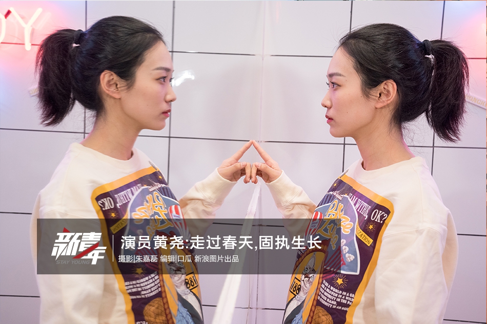 隊(duì)友：C羅的隊(duì)長(zhǎng)袖標(biāo)是前隊(duì)長(zhǎng)自己交手給他的，不需要譴責(zé)