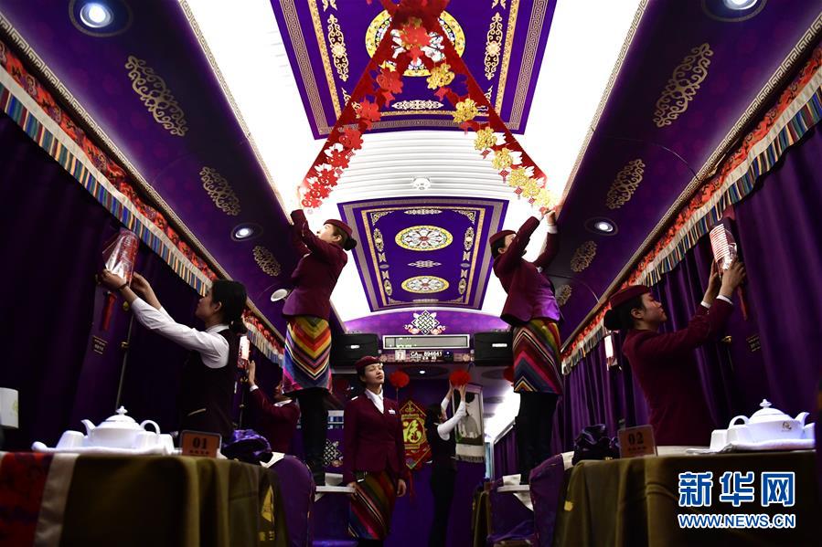 榮耀MagicBook Pro 16獲PChome2024年度卓越輕薄性能本